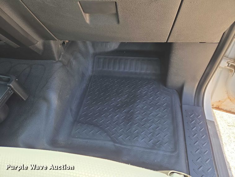 image for item ET5187 2014 Ford F150 Ext. Cab pickup truck