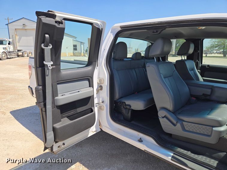 image for item ET5187 2014 Ford F150 Ext. Cab pickup truck