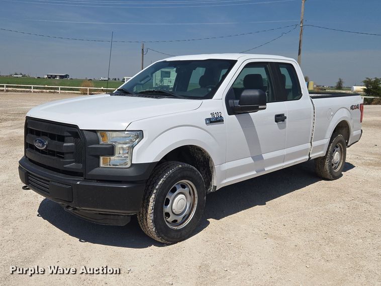 image for item ET5188 2016 Ford F150 Ext. Cab pickup truck