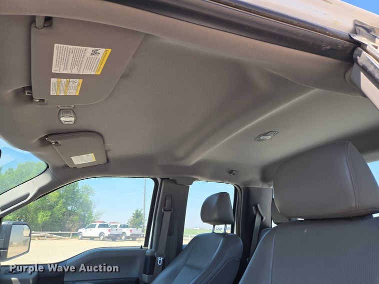 image for item ET5188 2016 Ford F150 Ext. Cab pickup truck