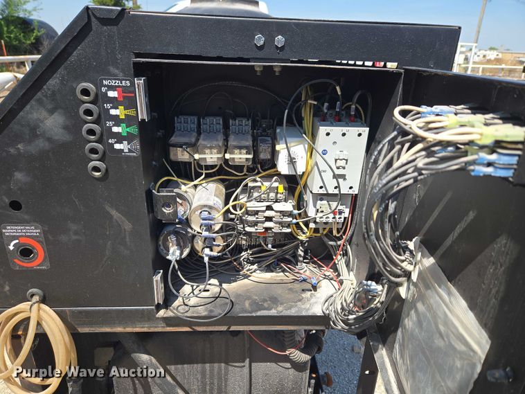 image for item ET5191 HEG-3005-0E2G hot pressure washer