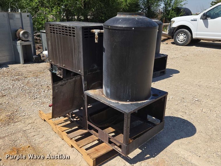 image for item ET5192 HEG-3004-0E2G hot pressure washer