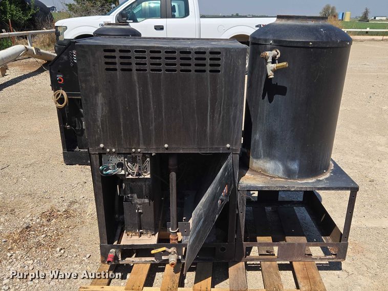 image for item ET5192 HEG-3004-0E2G hot pressure washer