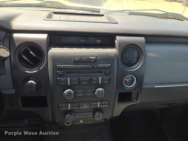 image for item ET5193 2014 Ford F150 pickup truck