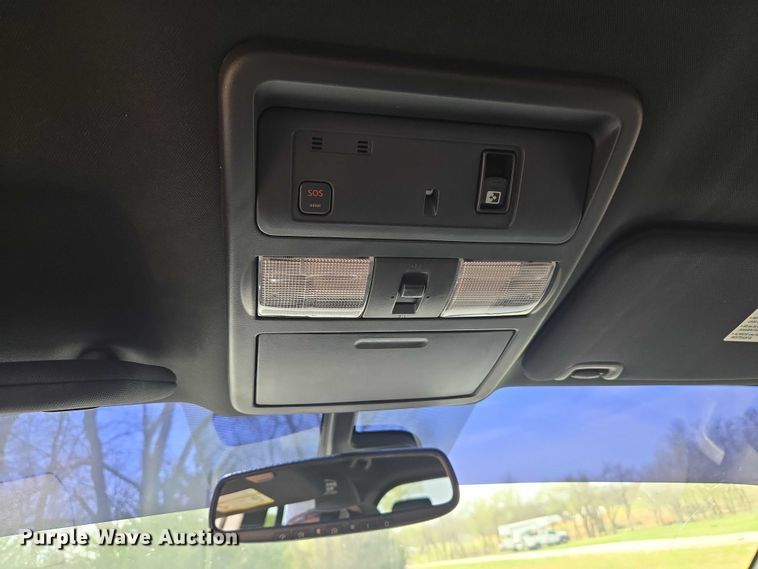 image for item ET5230 2018 Nissan Titan XD Crew Cab pickup truck