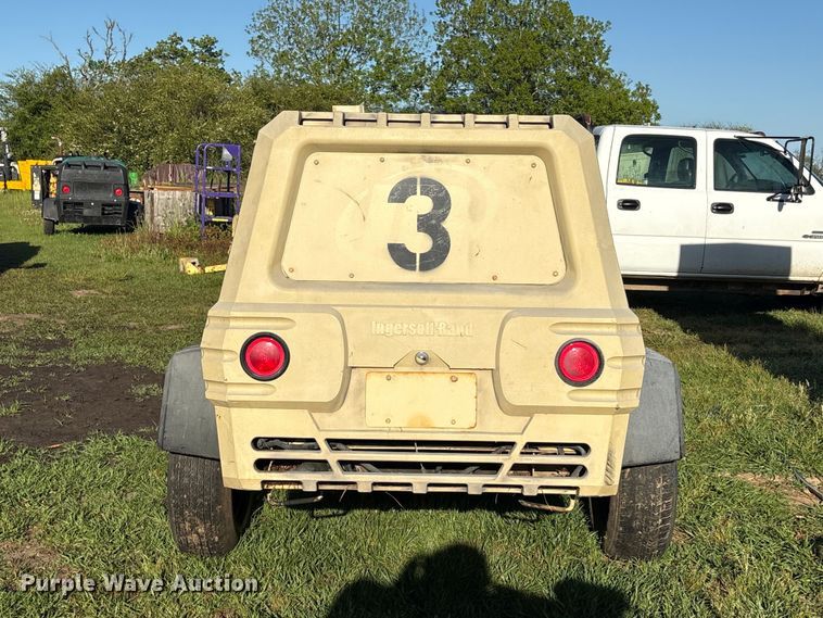 image for item EU0531 Ingersoll Rand P185WIR air compressor