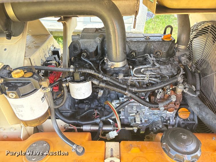 image for item EU0531 Ingersoll Rand P185WIR air compressor