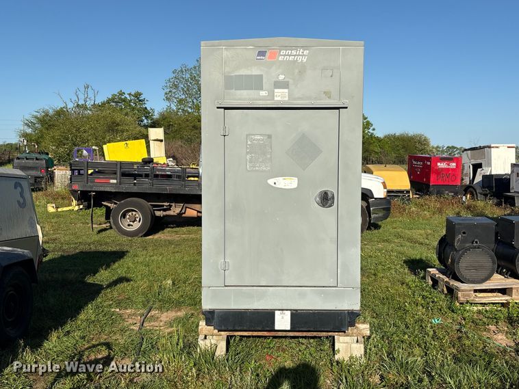 image for item EU0532 MTU 40PJC6DT3 generator