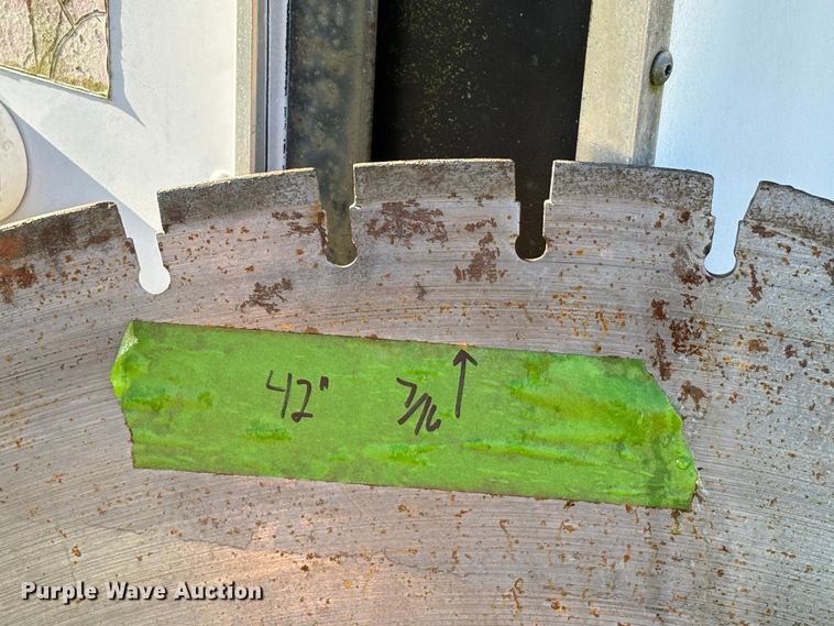 image for item EU0535 (7) concrete saw blades