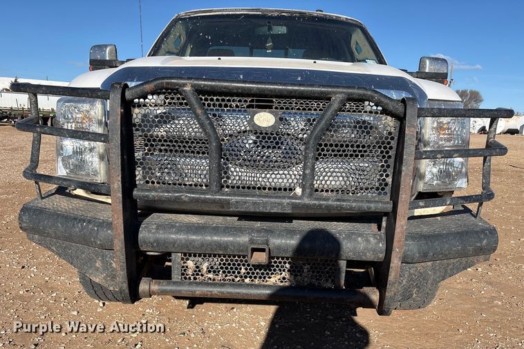 image for item EU4843 2011 Ford F350 Super Duty  Ext. Cab pickup truck