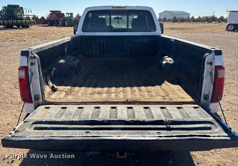 image for item EU4843 2011 Ford F350 Super Duty  Ext. Cab pickup truck