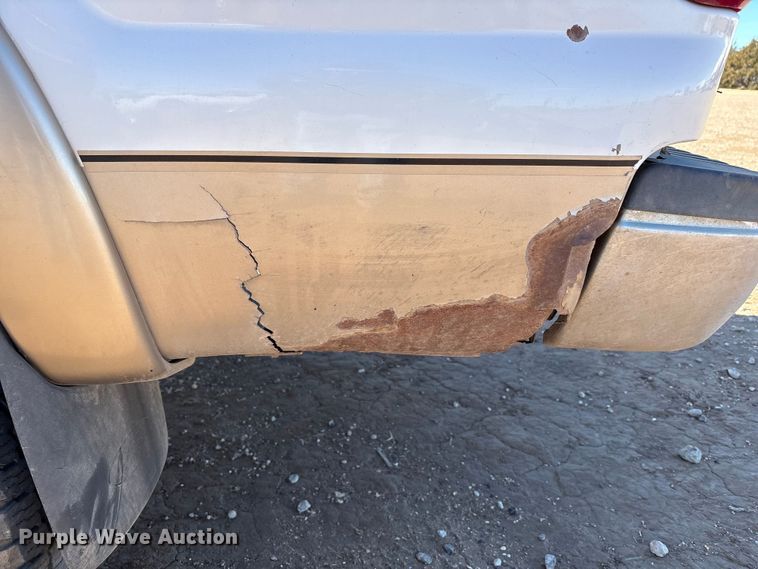 image for item EU4843 2011 Ford F350 Super Duty  Ext. Cab pickup truck