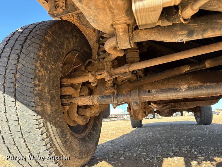 image for item EU4843 2011 Ford F350 Super Duty  Ext. Cab pickup truck