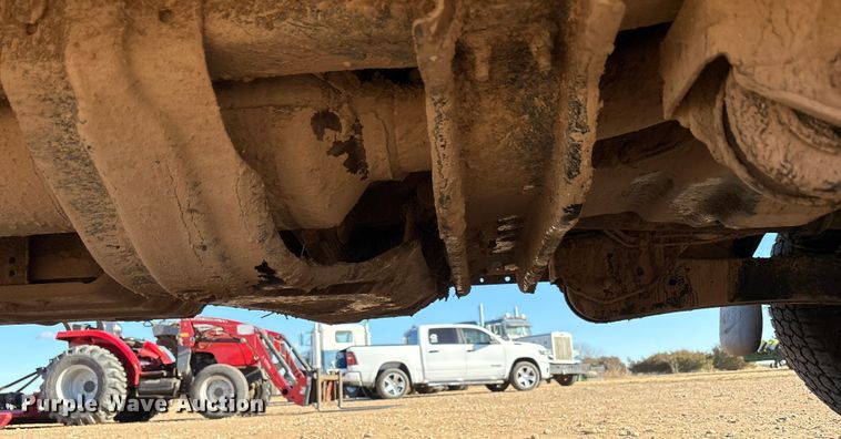 image for item EU4843 2011 Ford F350 Super Duty  Ext. Cab pickup truck