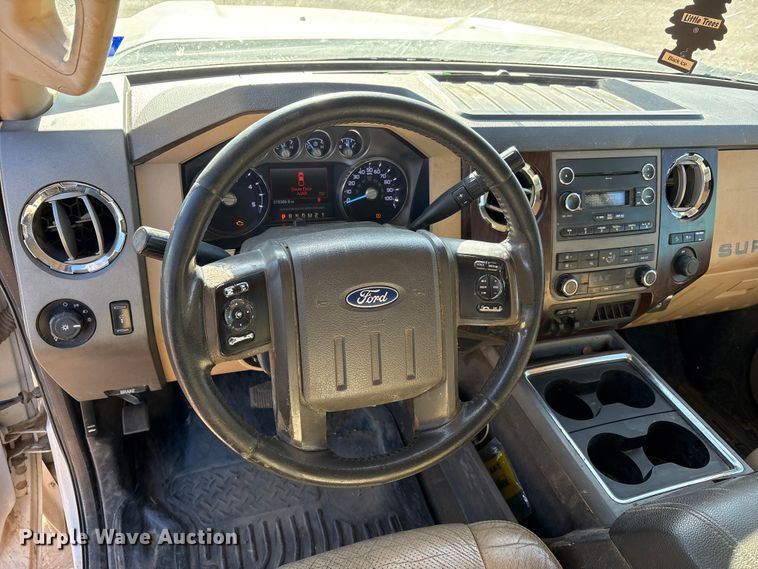 image for item EU4843 2011 Ford F350 Super Duty  Ext. Cab pickup truck