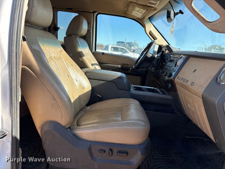 image for item EU4843 2011 Ford F350 Super Duty  Ext. Cab pickup truck