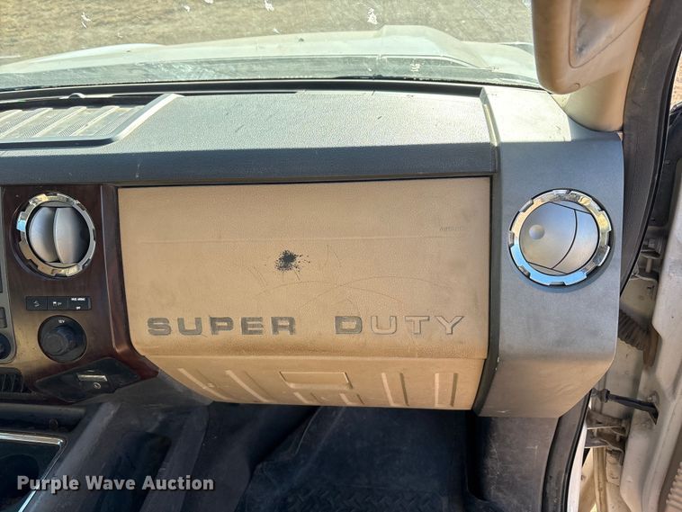 image for item EU4843 2011 Ford F350 Super Duty  Ext. Cab pickup truck