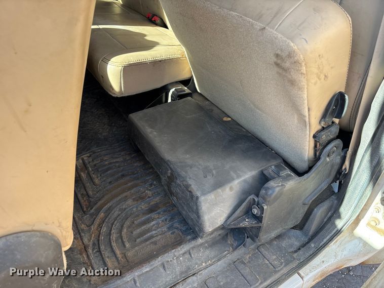 image for item EU4843 2011 Ford F350 Super Duty  Ext. Cab pickup truck