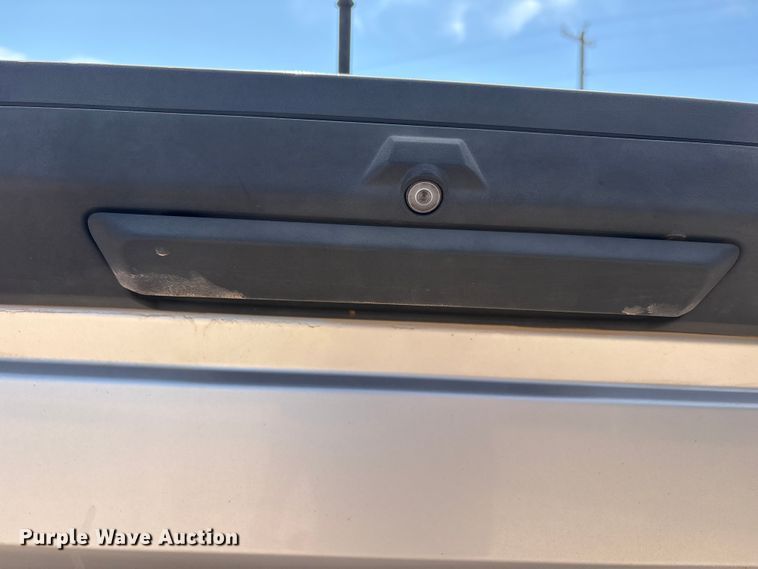 image for item EU4959 2017 Ford F250 Super Duty Ext. Cab pickup truck