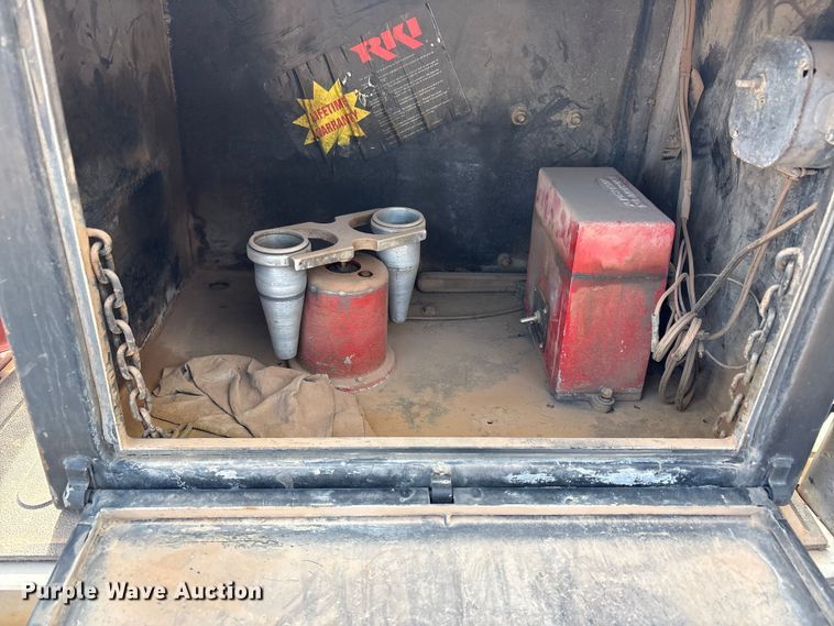 image for item EU4959 2017 Ford F250 Super Duty Ext. Cab pickup truck