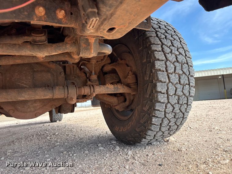 image for item EU4959 2017 Ford F250 Super Duty Ext. Cab pickup truck