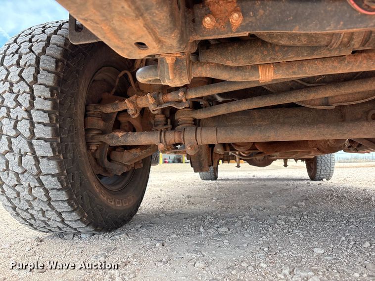 image for item EU4959 2017 Ford F250 Super Duty Ext. Cab pickup truck