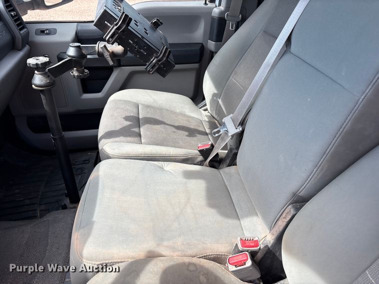 image for item EU4959 2017 Ford F250 Super Duty Ext. Cab pickup truck