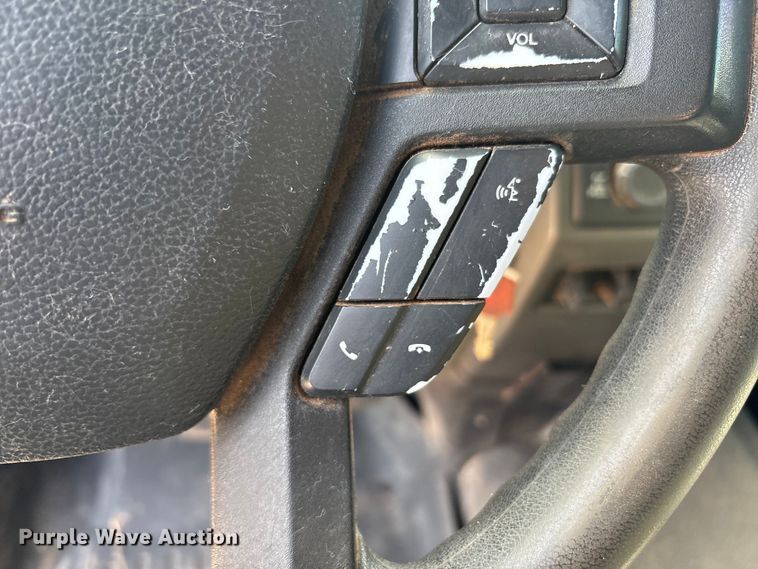 image for item EU4959 2017 Ford F250 Super Duty Ext. Cab pickup truck