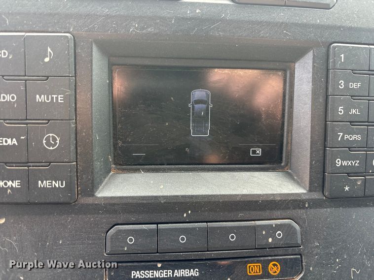 image for item EU4959 2017 Ford F250 Super Duty Ext. Cab pickup truck