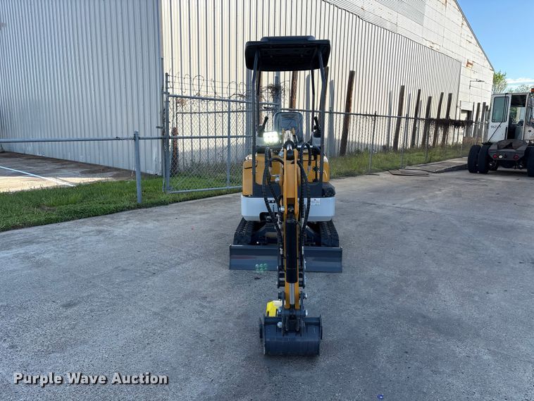 image for item EU7486 2025 SDLaunch IRE20 mini excavator