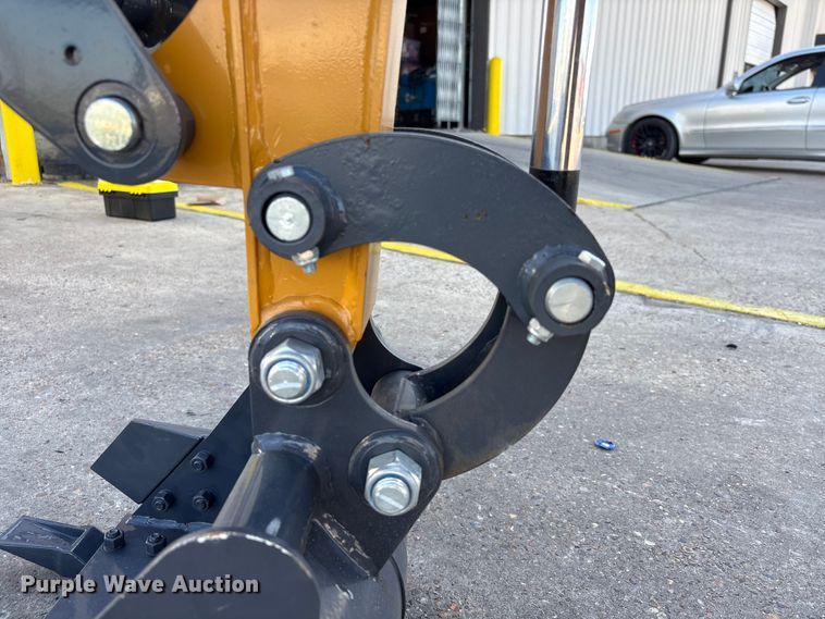 image for item EU7486 2025 SDLaunch IRE20 mini excavator