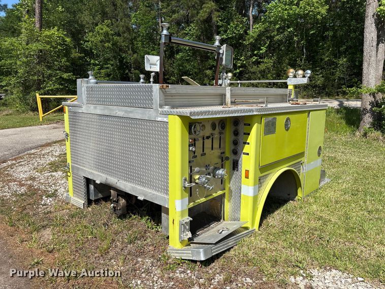 image for item EU7499 Emergency One pumper truck bed