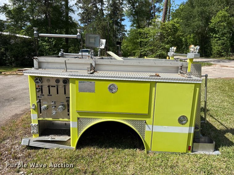 image for item EU7499 Emergency One pumper truck bed