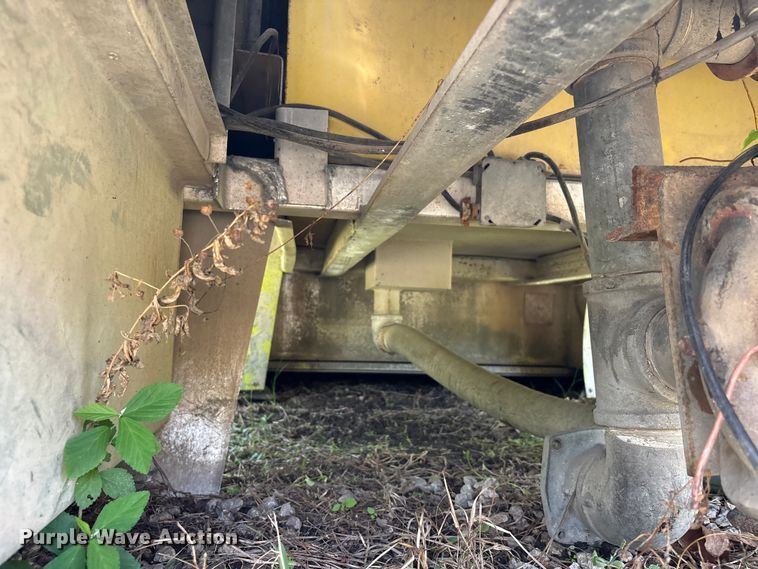 image for item EU7499 Emergency One pumper truck bed