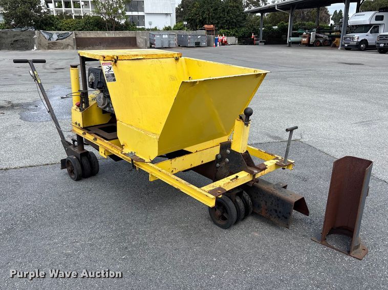 image for item EU8625 Miller MC 550 curb machine