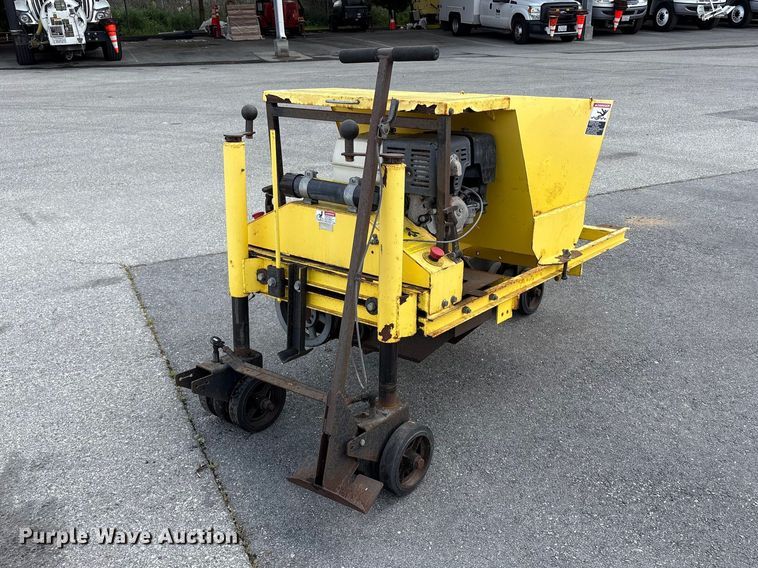 image for item EU8625 Miller MC 550 curb machine