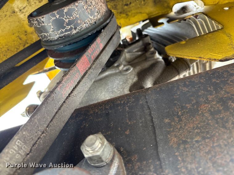 image for item EU8625 Miller MC 550 curb machine