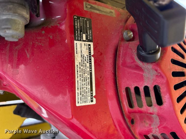 image for item EU8625 Miller MC 550 curb machine