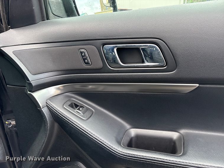 image for item EU8626 2016 Ford Explorer Police Interceptor SUV