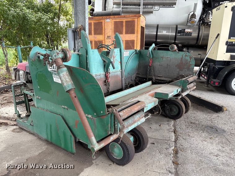 image for item EU8627 Layton F-525 paver