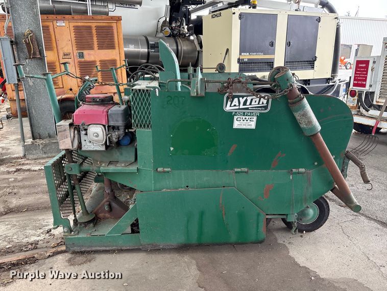 image for item EU8627 Layton F-525 paver