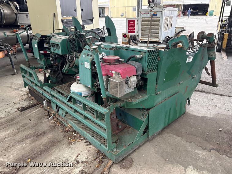 image for item EU8627 Layton F-525 paver