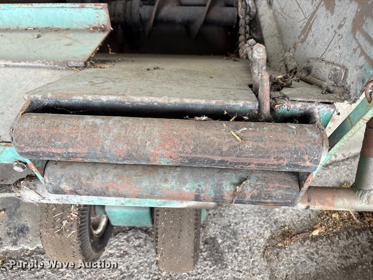 image for item EU8627 Layton F-525 paver