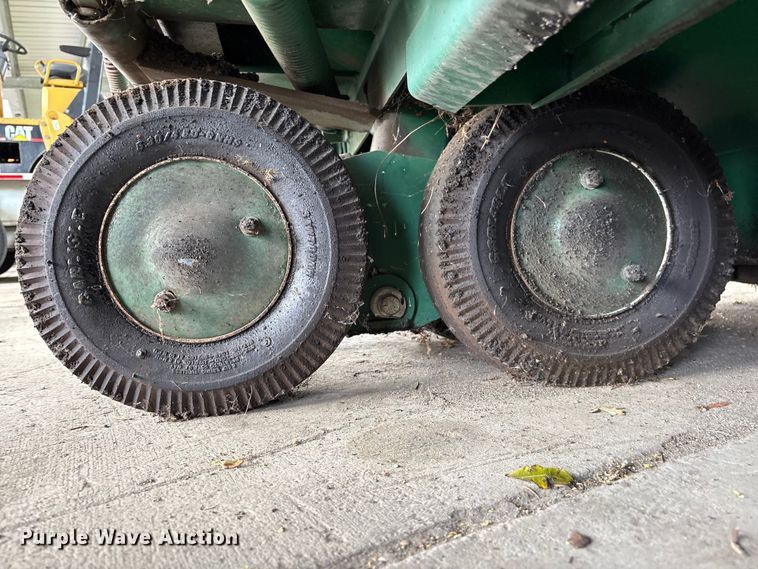 image for item EU8627 Layton F-525 paver