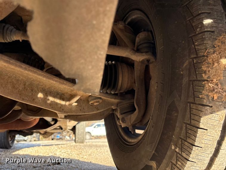 image for item EV2752 2013 Chevrolet Silverado 2500HD Crew Cab pickup truck