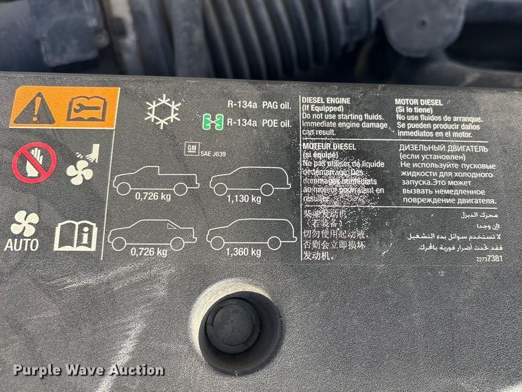 image for item EV2752 2013 Chevrolet Silverado 2500HD Crew Cab pickup truck