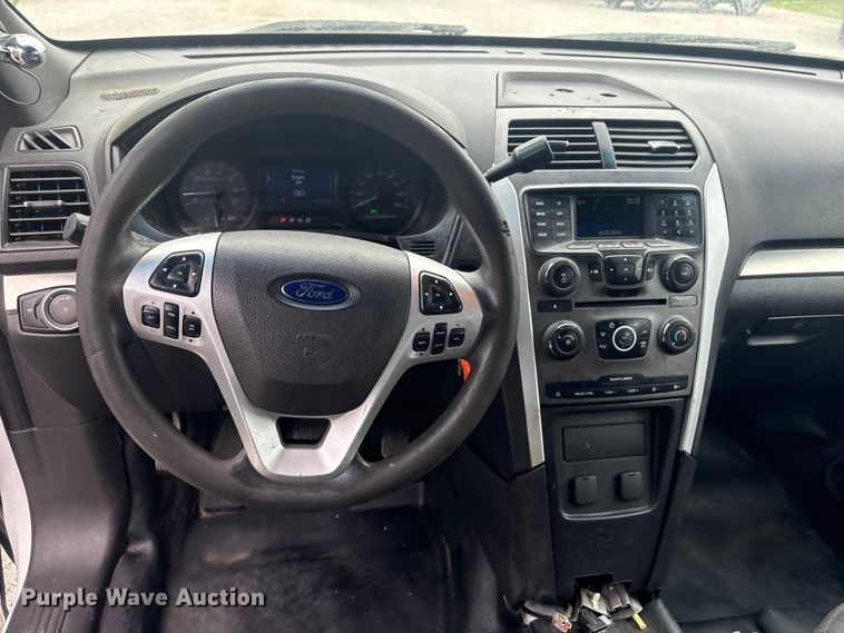 image for item EV2901 2015 Ford Explorer Police SUV