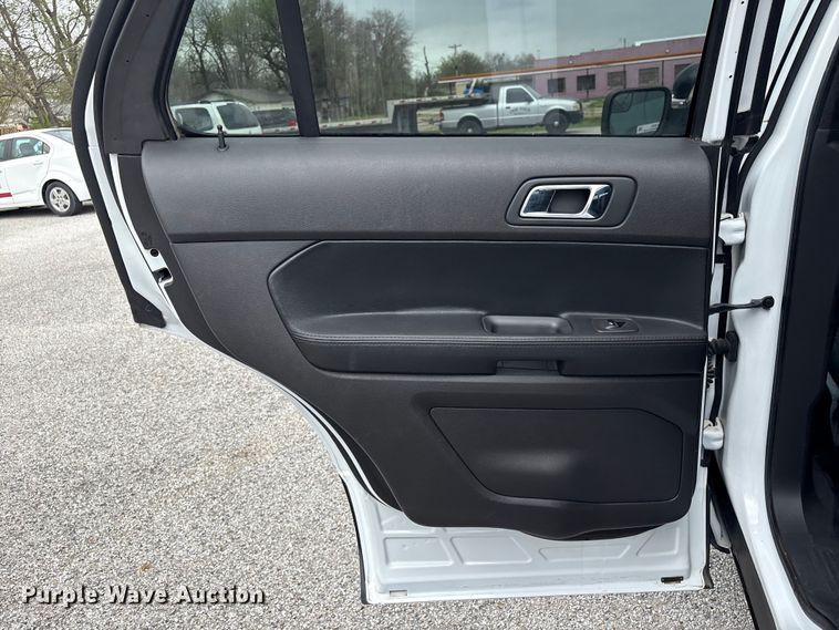 image for item EV2901 2015 Ford Explorer Police SUV