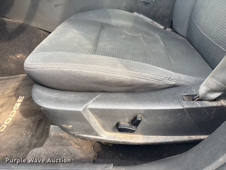 image for item EV2903 2010 Dodge Charger 