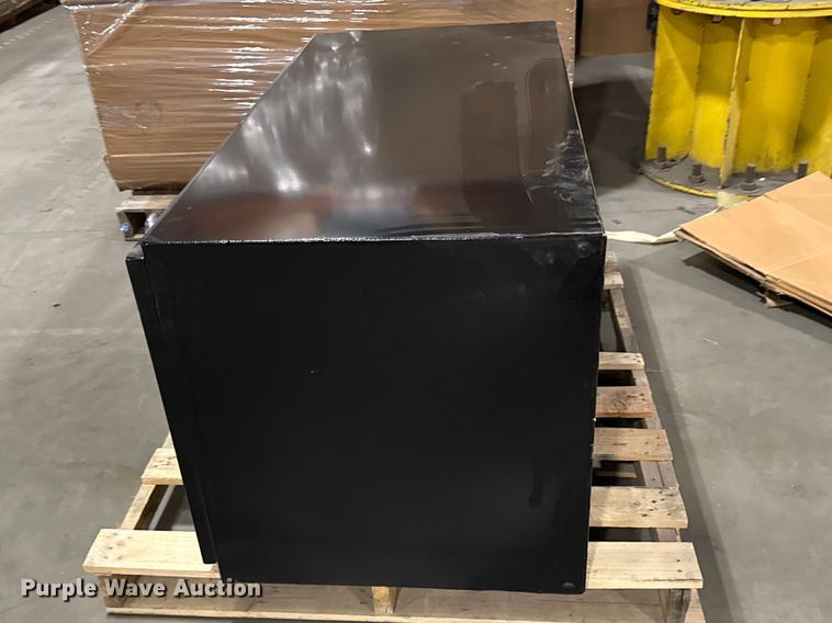 image for item EV7521 (4) Weather Guard toolboxes